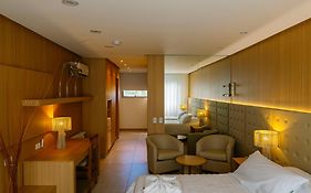 Plaza Paradiso Petit Hotel